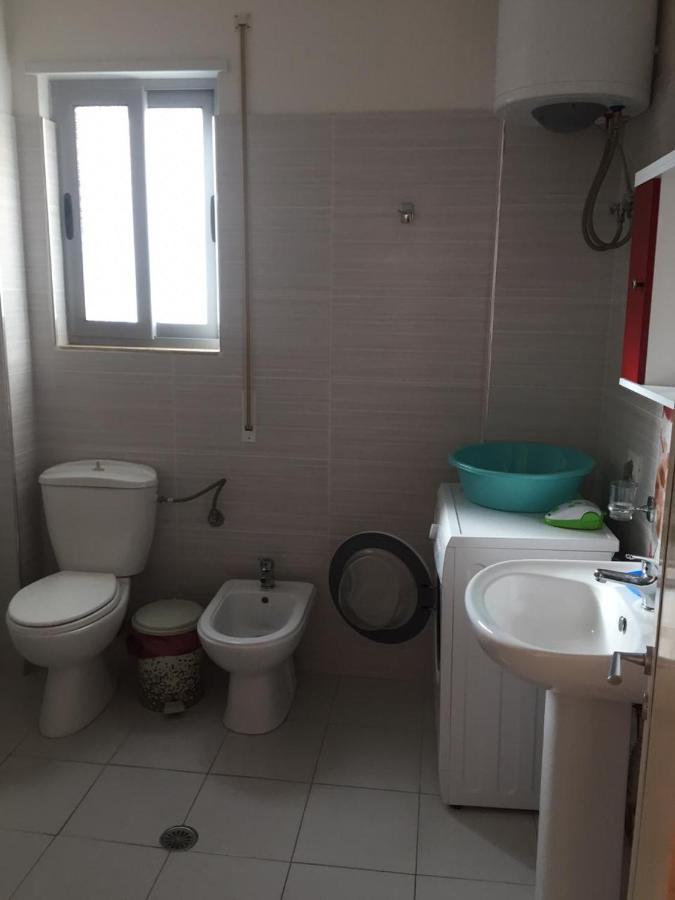 סרנדה Jasmine Apartments מראה חיצוני תמונה