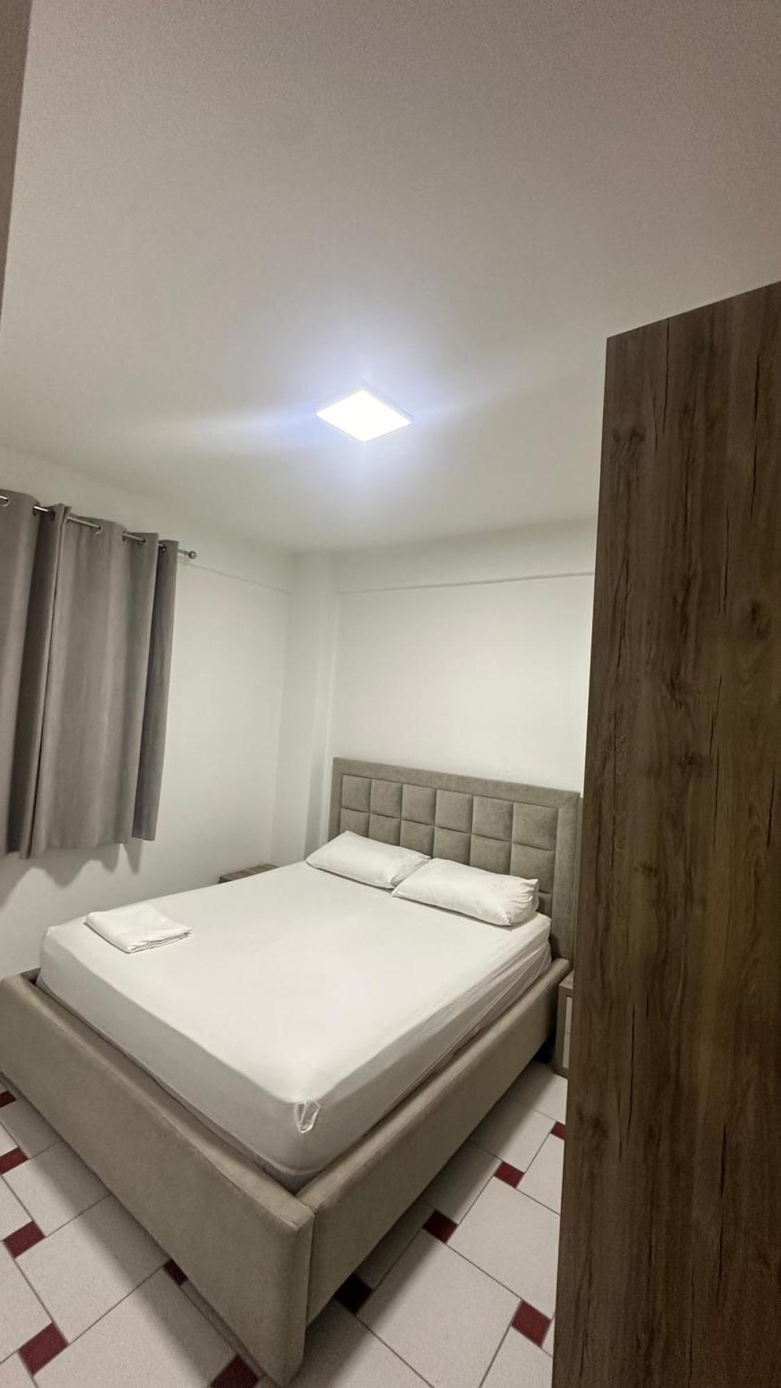 סרנדה Jasmine Apartments מראה חיצוני תמונה