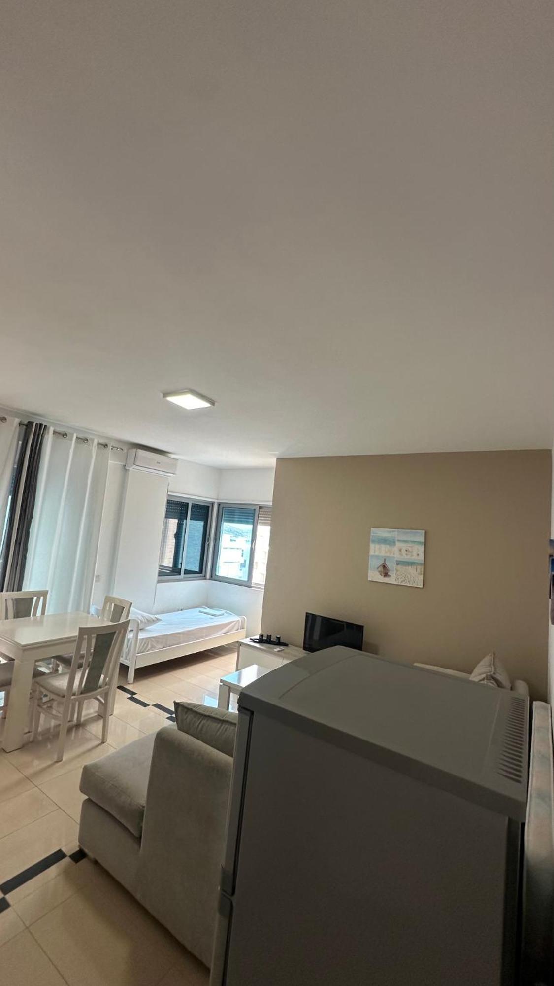 סרנדה Jasmine Apartments מראה חיצוני תמונה